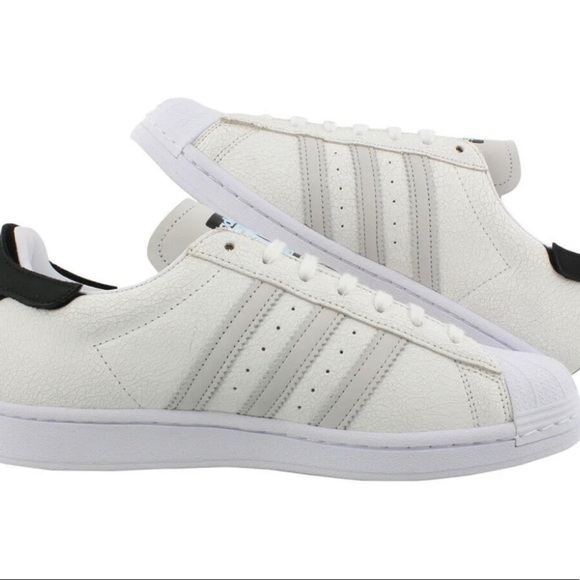 Adidas Superstar Men's Sneakers FV2823 Shoes Casual White/Grey Size 9.5 New! - Picture 2 of 3